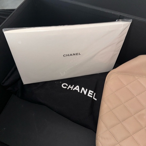 Chanel Affinity Backpack - light tan/beige - Picture 4 of 6